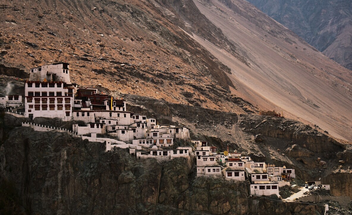 Things to do in Nubra valley, best time for Nubra, hotels at nubra valley,